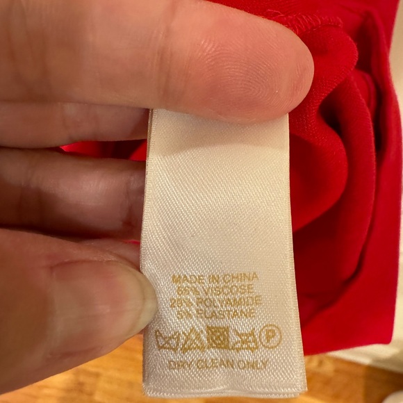 Women’s size 2 Kate Spade red fit and flare dress with cut out back bow - Picture 9 of 13